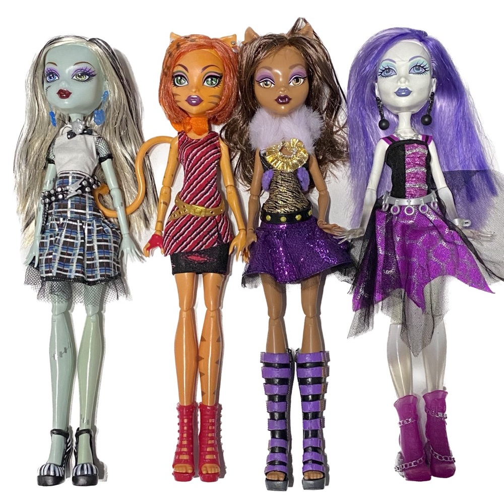 Monster High Ghouls Alive Doll Bundle G1 2012 Frankie Clawdeen Torelei Spectra